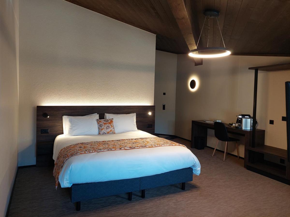Kza Jura Swiss Hotel Courtedoux ภายนอก รูปภาพ
