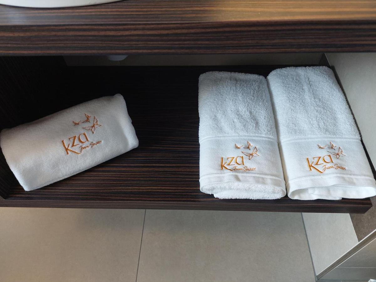 Kza Jura Swiss Hotel Courtedoux ภายนอก รูปภาพ
