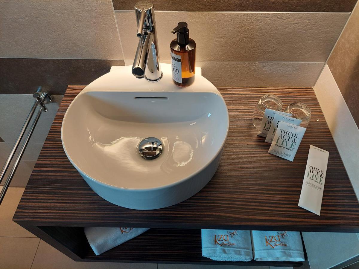 Kza Jura Swiss Hotel Courtedoux ภายนอก รูปภาพ