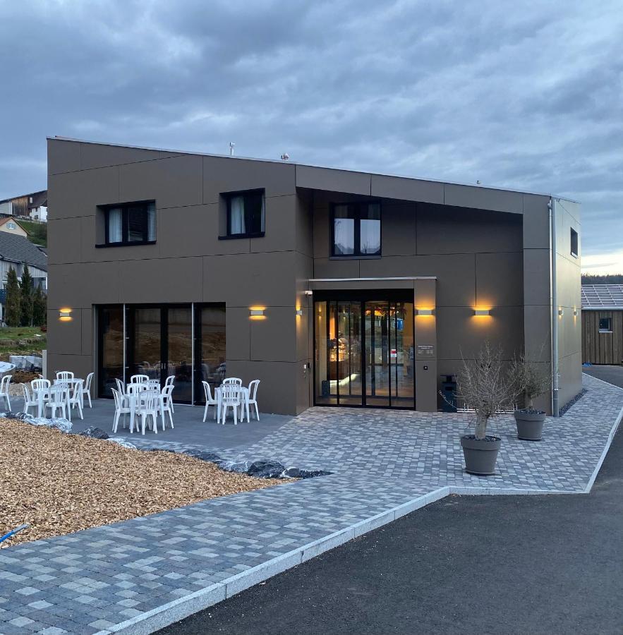 Kza Jura Swiss Hotel Courtedoux ภายนอก รูปภาพ