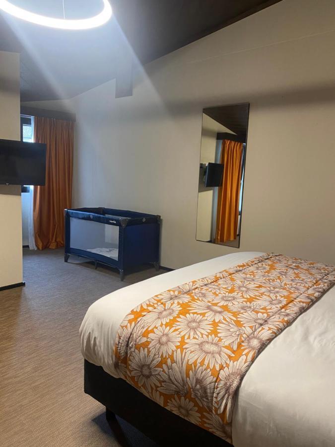 Kza Jura Swiss Hotel Courtedoux ภายนอก รูปภาพ